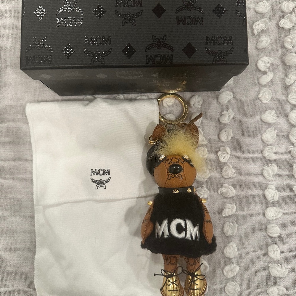 MCM Rollerskating Rabbit Charm